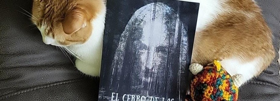 ESCRITORA TOÑI Cover Image
